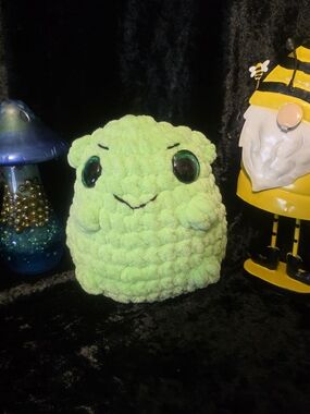 Jumbo Crocheted Cheeky Frog